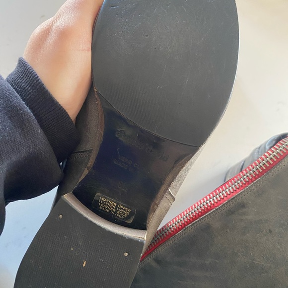 CHARLES DAVID Gray Leather Back Zip Knee High Boots 8.5 - Picture 3 of 6